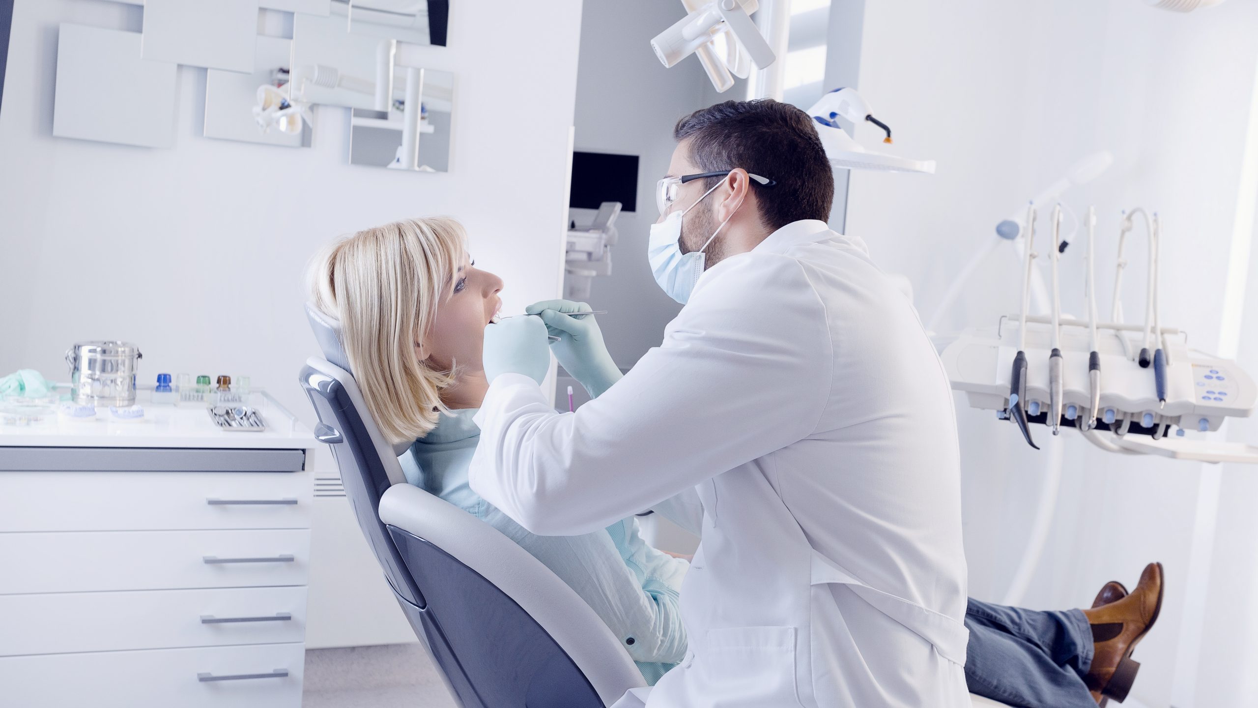 Dentist in Chicago Ridge, IL